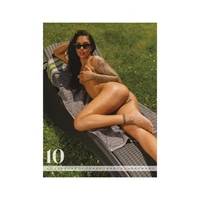 Kép 11/13 - Hot Girls falinaptár - 2027