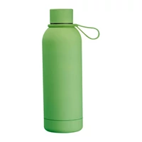 Kép 3/3 - Gumírozott vákuumszigetelt ivópalack, 500ml, világos zöld
