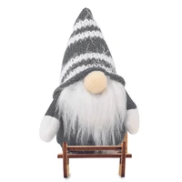 Kép 3/5 - FROSTY SLEIGH Manó fa szánon, szürke