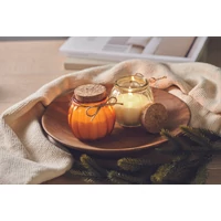 Kép 5/7 - PUMKIN Vaníliás növényi viaszgyertya, narancssárga