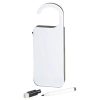 Kép 2/3 - DO NOT DISTURB LED-es ajtókilincs akasztó, fehér, fekete
