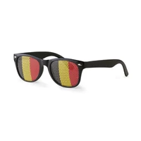 Kép 3/3 - FLAG FUN Napszemüveg mintás lencsével, fekete