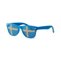 Kép 3/3 - FLAG FUN Napszemüveg mintás lencsével, kék
